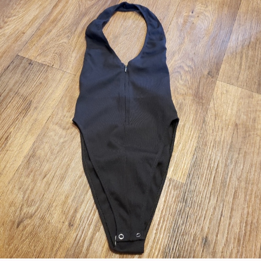 Good American ribbed halter Small